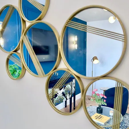 The Admirals Quarters Apartment *