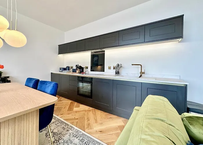 アパート The Admirals Quarters *