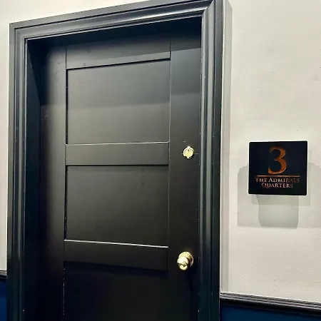 The Admirals Quarters Apartment