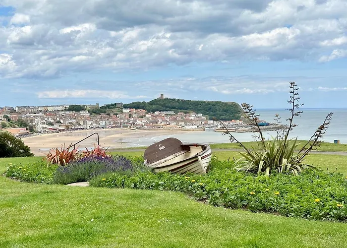 The Admirals Quarters Apartman *