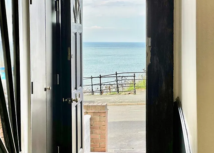 The Admirals Quarters Apartman Scarborough