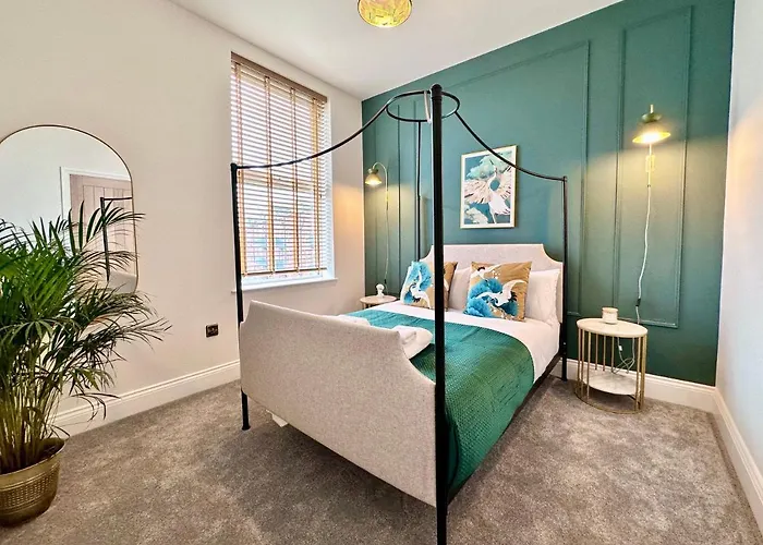 The Admirals Quarters *